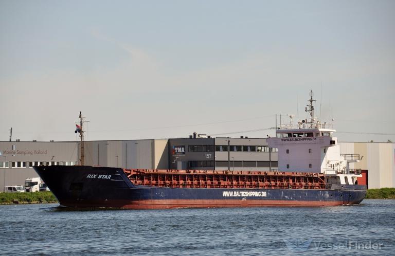 ship photo