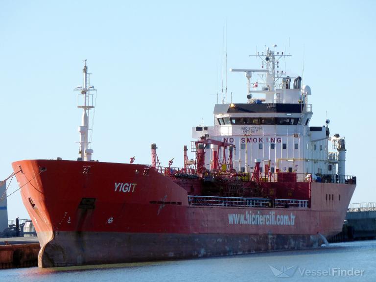 ship photo