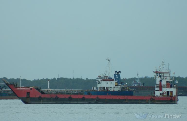 LCTCONTAINERPASIFIK1 photo