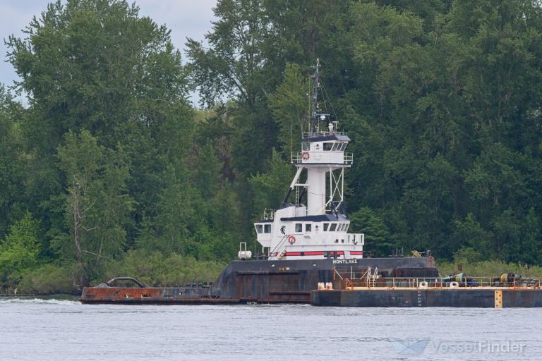 MONTLAKE photo