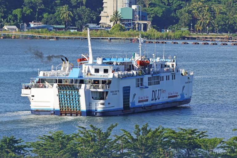 DHARMA FERRY 8 photo