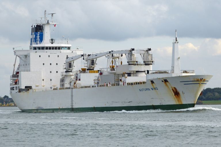 AUTUMN STREAM, Refrigerated Cargo Ship - Details and current position ...