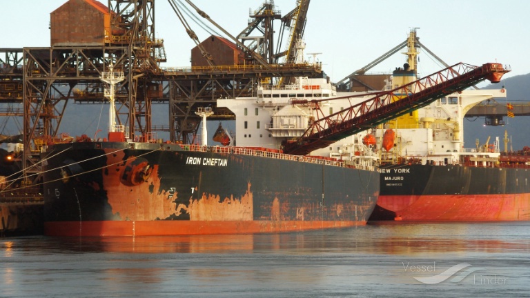 IRON CHIEFTAIN photo