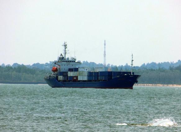 ship photo