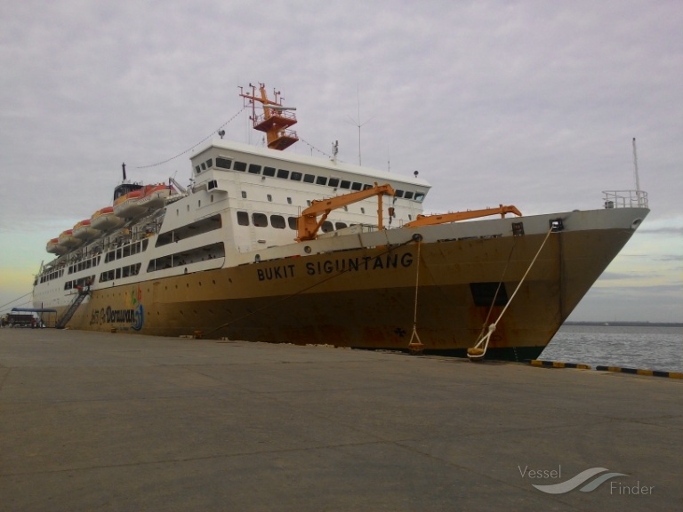 KM PANGRANGO, Passenger Ship - Details and current position - IMO ...