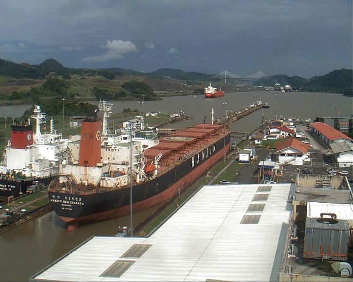 HANJIN NEW ORLEANS photo
