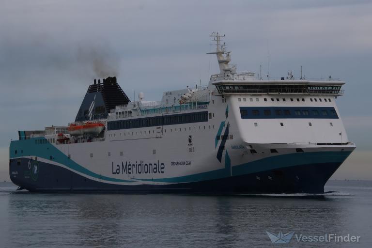 ship photo