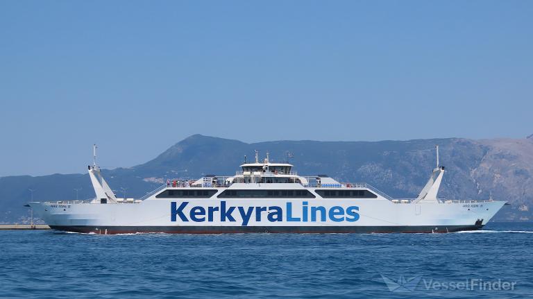 ship photo