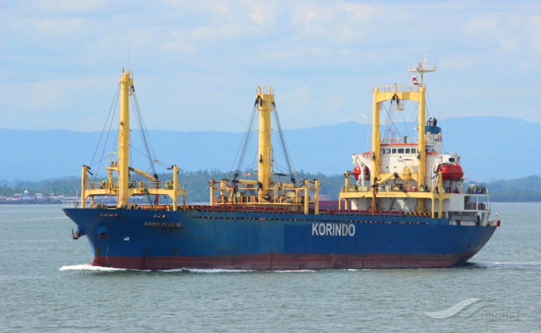 ship photo