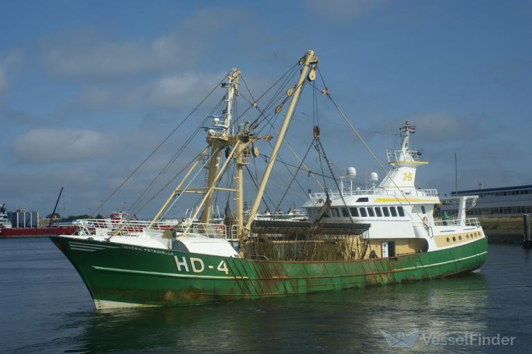 HENDRIK PETRONELLA photo