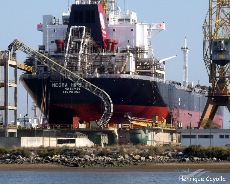 NEGRA HIPOLITA photo