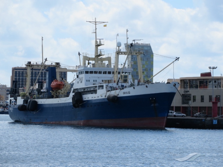 Где находится судно остров шикотан OSTROV SHIKOTAN, Fish Factory Ship - Данные судна и текущее положение - IMO 9121