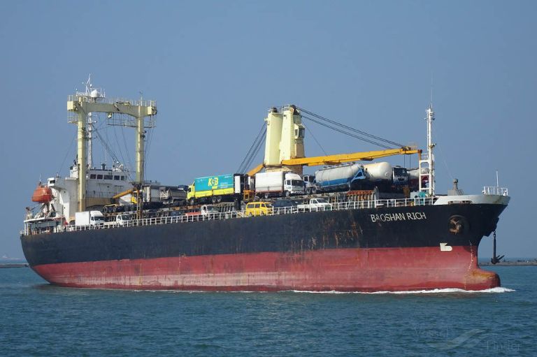 ship photo