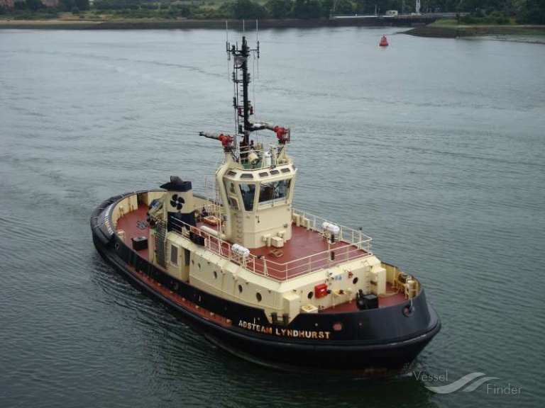 SVITZER LYNDHURST photo