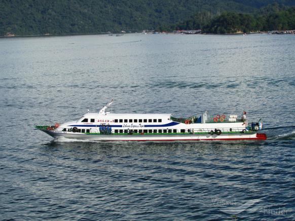 LABUAN EXPRESS TIGA photo
