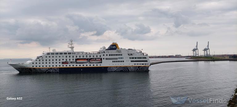 M/V HAMBURG
