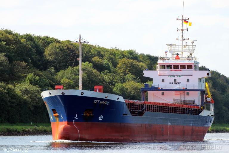 ship photo