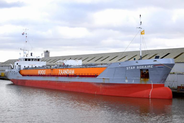 STAR BONAIRE, Edible Oil Tanker Details and current position IMO