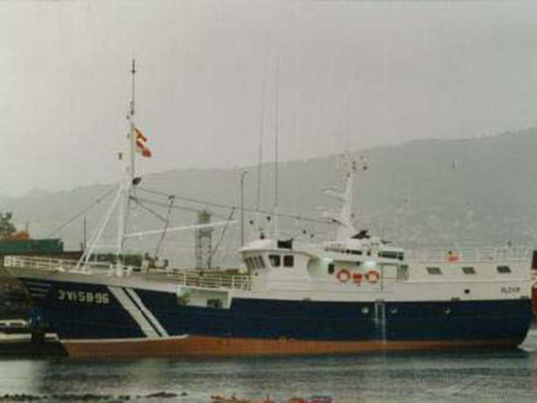 ship photo