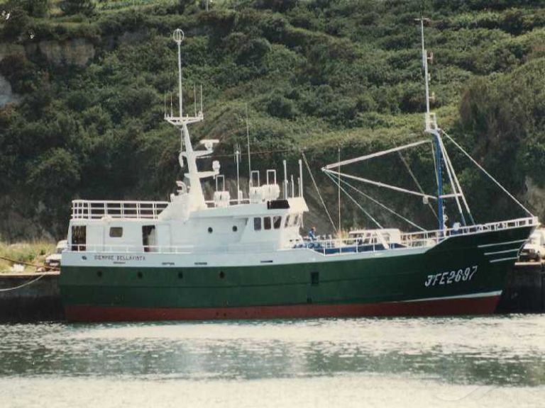 SIEMPRE BELLA VISTA, Fishing Vessel - Details and current position - IMO  9166089 - VesselFinder