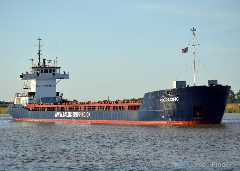 ship photo