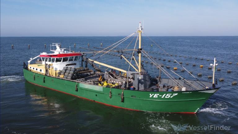 ship photo