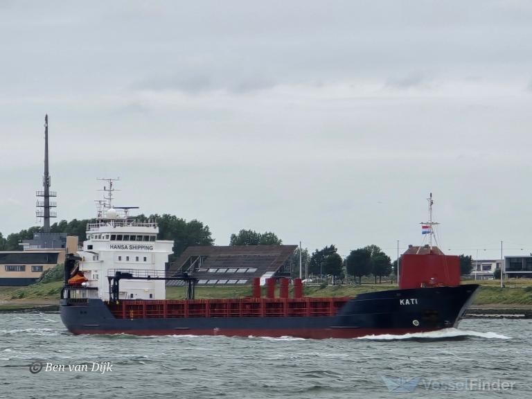 ship photo