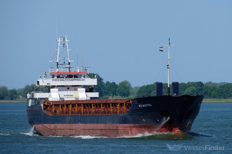 ship photo
