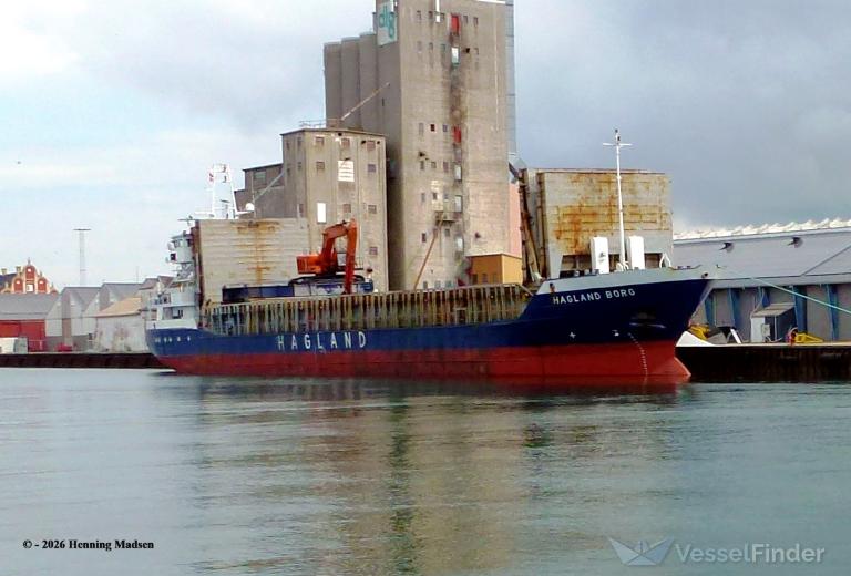 ship photo