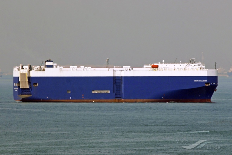 STRAITS CHALLENGER photo