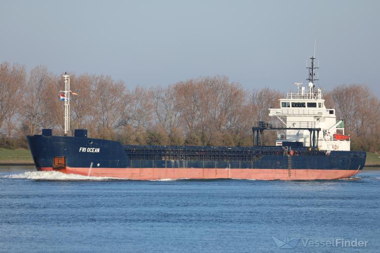 ship photo