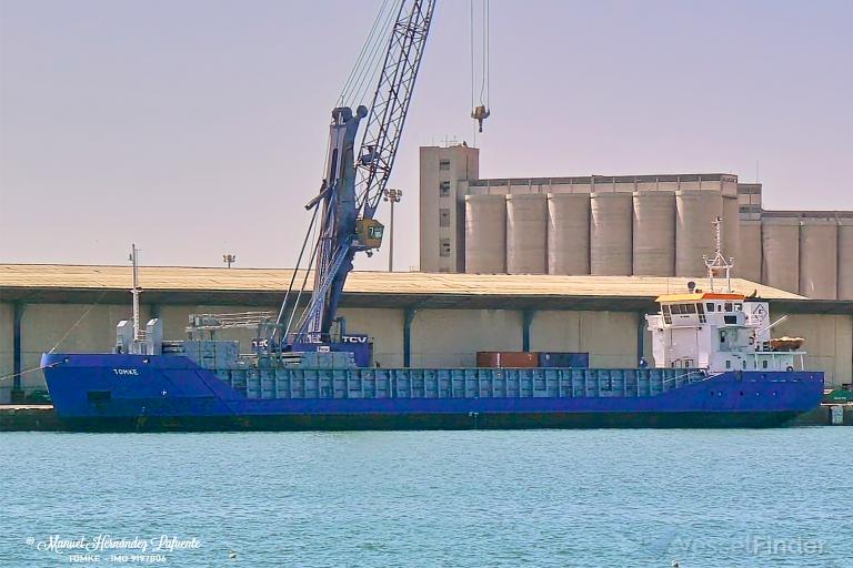 ship photo by Manuel Hernández Lafuente