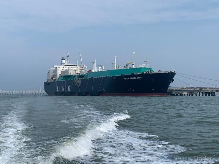 PUTERI DELIMA SATU photo