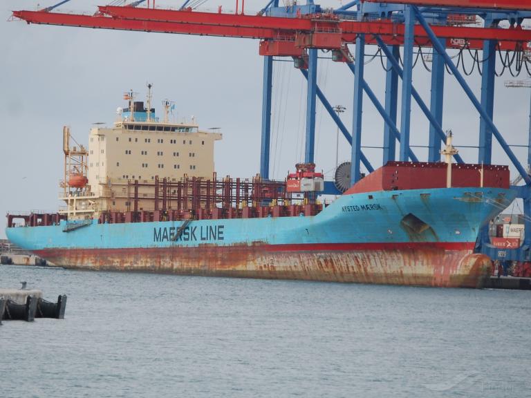 NYSTED MAERSK photo