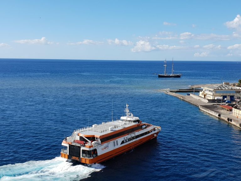 COLONIA EXPRESS II photo