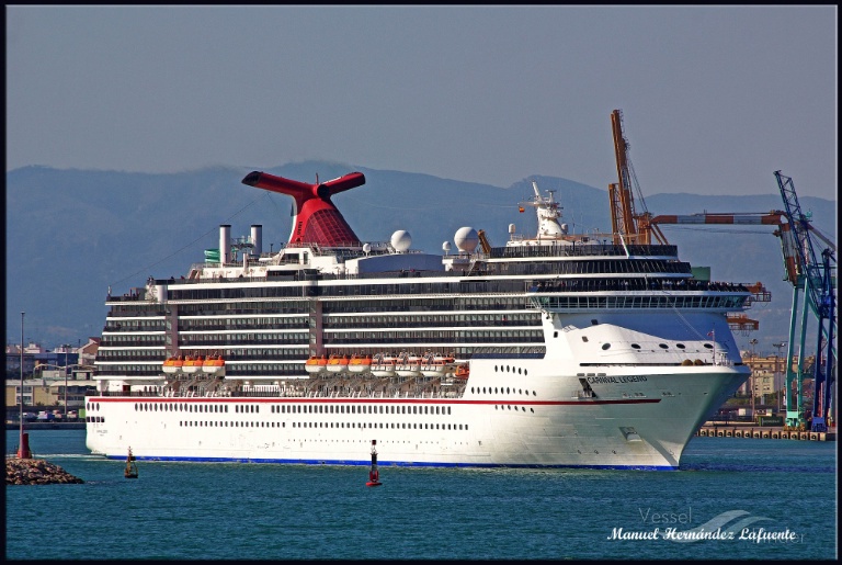 CARNIVAL LEGEND, Passenger (Cruise) Ship Details and current position IMO 9224726 MMSI