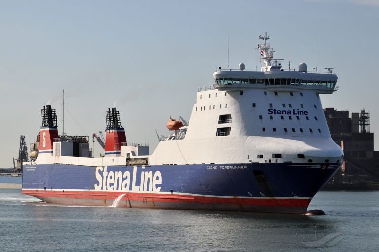 STENA FORERUNNER photo
