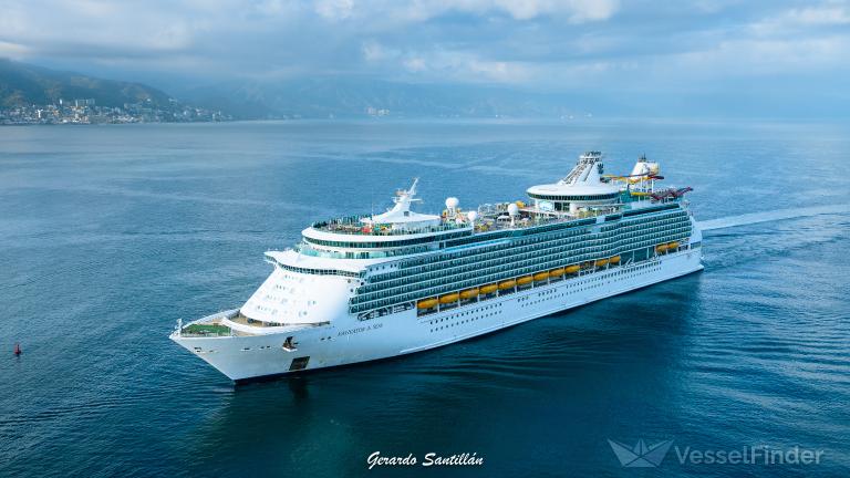 ship photo