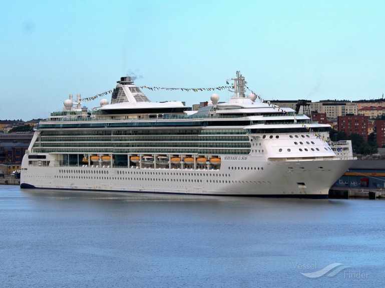 SERENADE OF THE SEAS photo, Passenger (Cruise) Ship - Taken on Jul 3