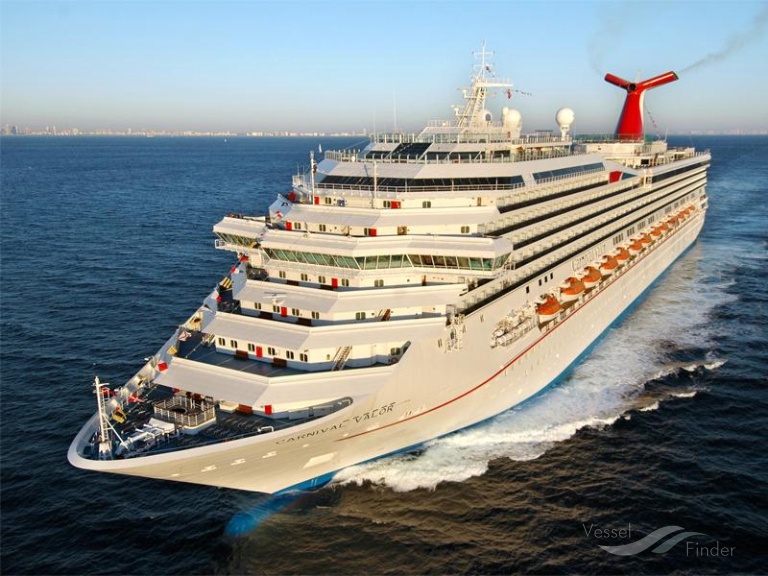 CARNIVAL VALOR photo