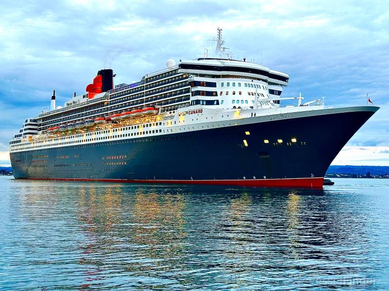 QUEEN MARY 2