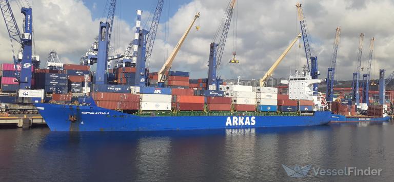 ship photo