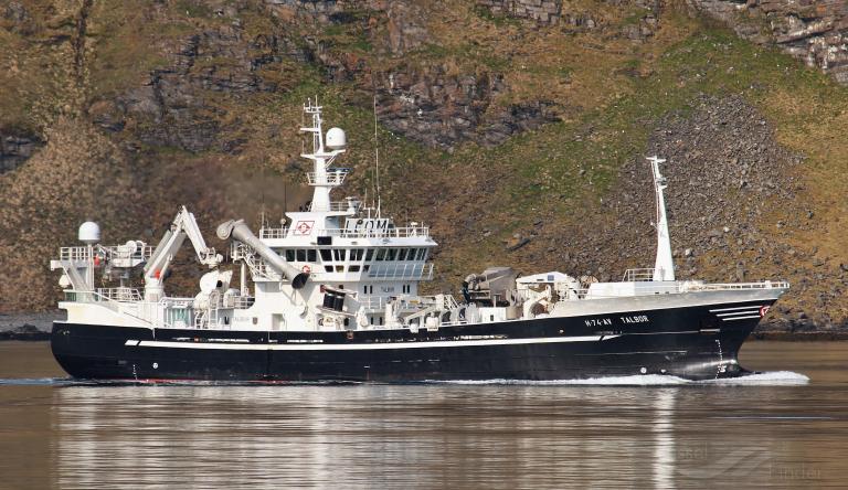 ship photo