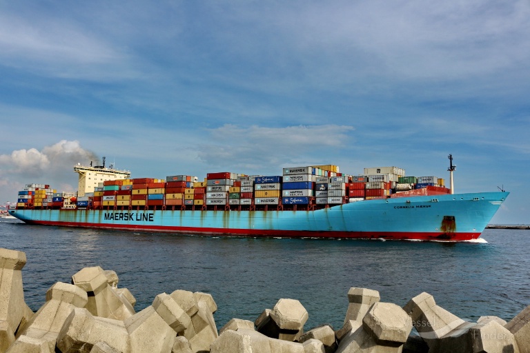 CORNELIA MAERSK photo