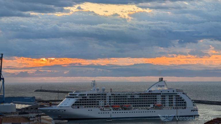 SEVEN SEAS VOYAGER