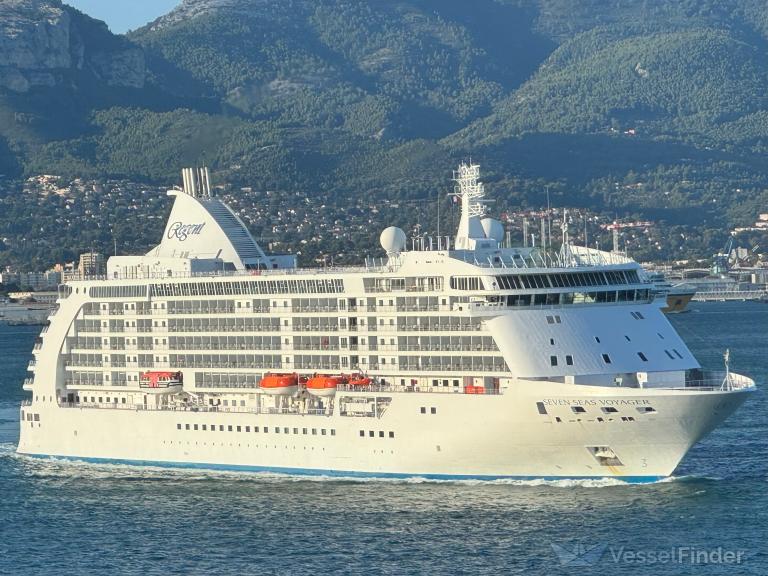 SEVEN SEAS VOYAGER
