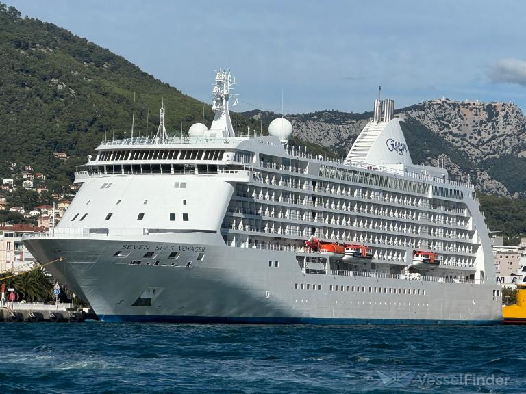 SEVEN SEAS VOYAGER