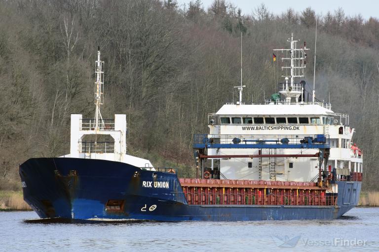 ship photo
