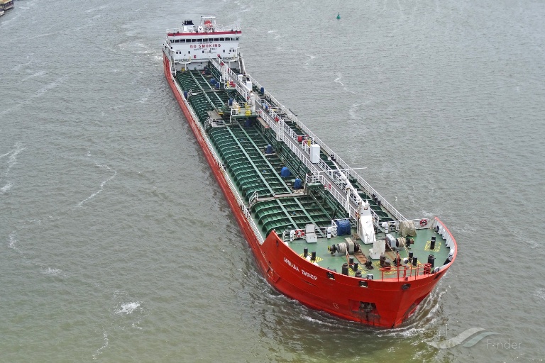 ARMADA LEADER Oil Products Tanker Details and current position