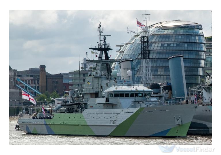 HMS SEVERN photo